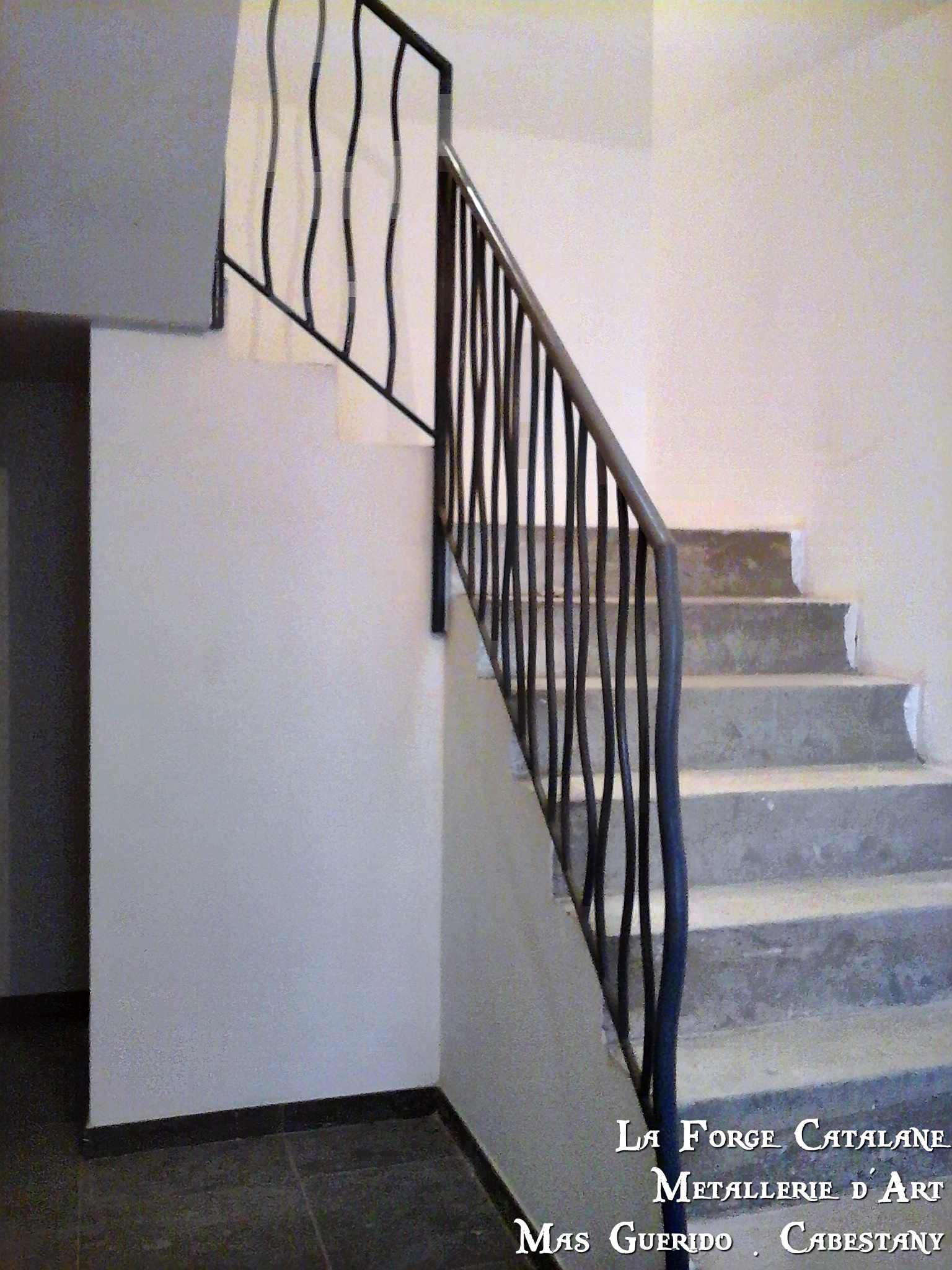 Rampant barreaudages effet tordu forge catalane.jpg